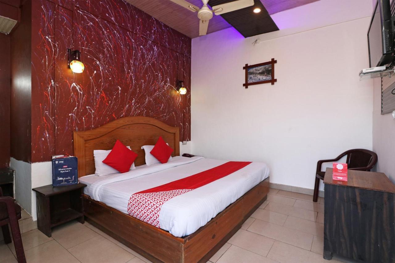 Flagship Dolphin Hotel Barasat Buitenkant foto
